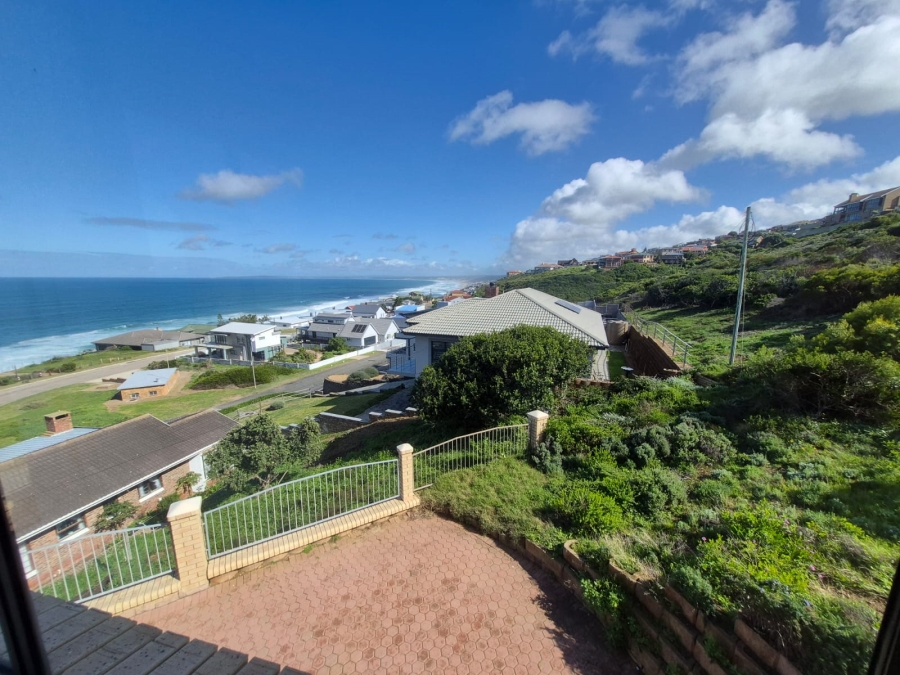 3 Bedroom Property for Sale in Dana Bay Western Cape